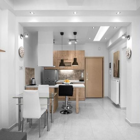 Sucasa, Nilie Hospitality Mgmt Apartment Солун Екстериор снимка